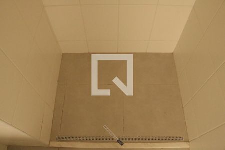 Banheiro de kitnet/studio à venda com 1 quarto, 26m² em Barra Funda, São Paulo