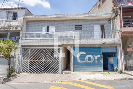 Fachada + placa de casa à venda com 4 quartos, 280m² em Vila Nogueira, Diadema