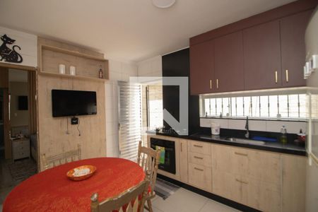 Cozinha de apartamento à venda com 2 quartos, 150m² em Parque Edu Chaves, São Paulo