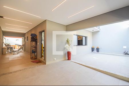 Garagem de casa à venda com 4 quartos, 287m² em Independência, São Bernardo do Campo