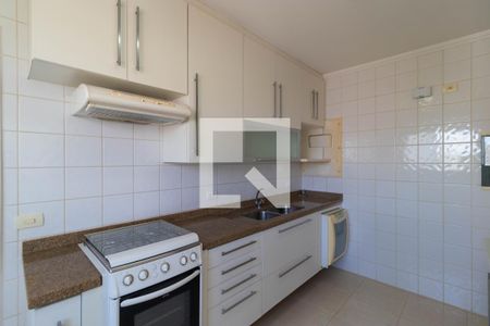 Cozinha de apartamento para alugar com 3 quartos, 135m² em Vila Brandina, Campinas
