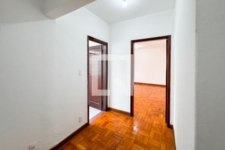 Corredor de apartamento à venda com 1 quarto, 65m² em Cambuci, São Paulo
