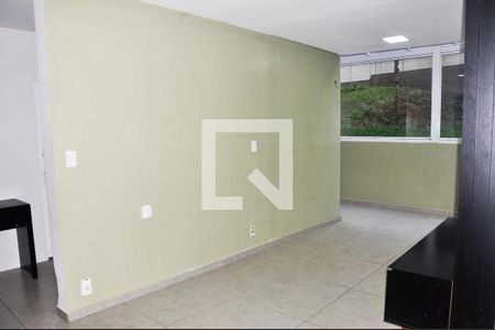 Sala e Cozinha Americana de apartamento à venda com 2 quartos, 70m² em Piqueri, São Paulo