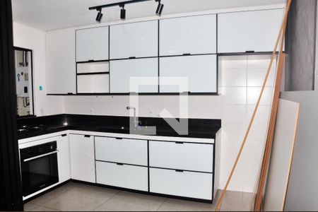 Sala e Cozinha Americana de apartamento à venda com 2 quartos, 70m² em Piqueri, São Paulo