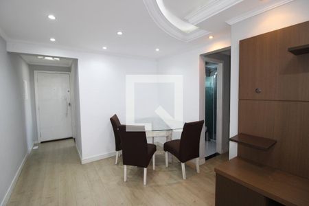 Sala de apartamento para alugar com 2 quartos, 50m² em Vila Taquari, São Paulo