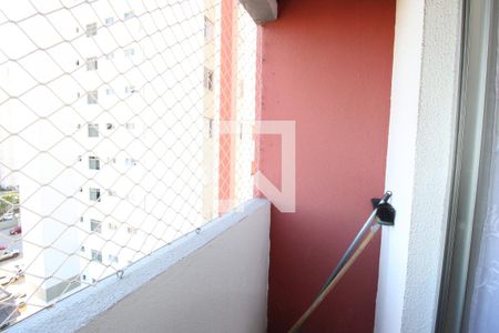 Sala - Varanda de apartamento para alugar com 2 quartos, 50m² em Vila Taquari, São Paulo