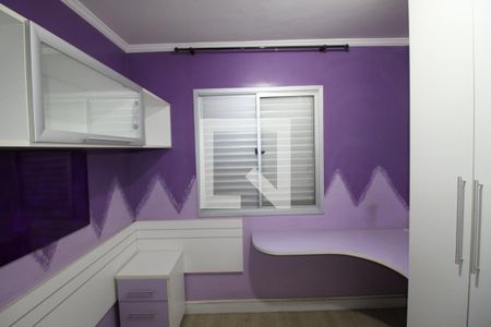 Quarto 1 de apartamento para alugar com 2 quartos, 50m² em Vila Taquari, São Paulo