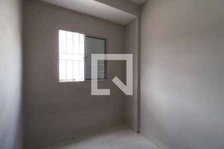 Quarto 1 de casa para alugar com 2 quartos, 63m² em Vila Palmares, Santo André