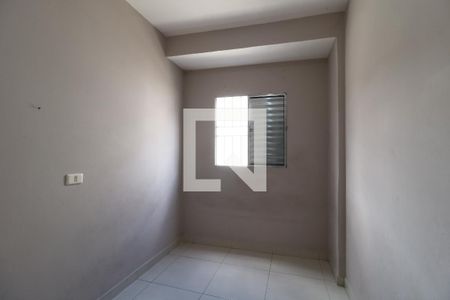 Quarto 1 de casa para alugar com 2 quartos, 63m² em Vila Palmares, Santo André