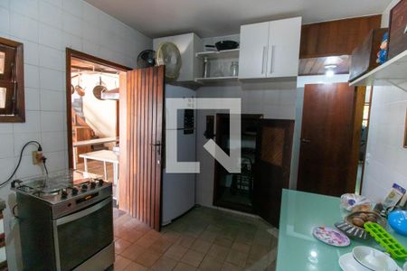 Casa 2 Cozinha de casa de condomínio à venda com 6 quartos, 456m² em Itacoatiara, Niterói