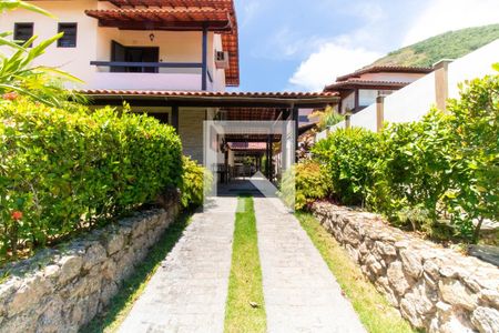 Garagem de casa de condomínio à venda com 6 quartos, 456m² em Itacoatiara, Niterói