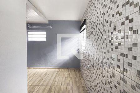Cozinha e Área de Serviço de apartamento para alugar com 2 quartos, 60m² em Centro, São Leopoldo