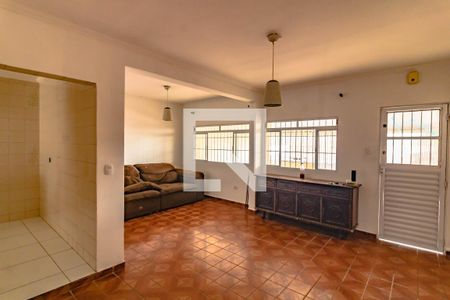 Sala de casa para alugar com 3 quartos, 150m² em Vila do Encontro, São Paulo