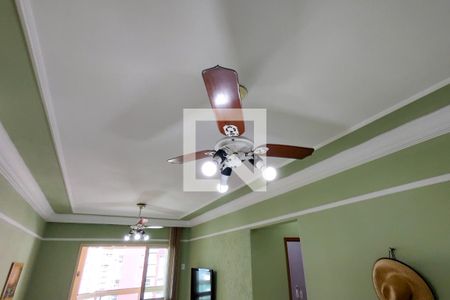 Sala de apartamento para alugar com 3 quartos, 90m² em Canto do Forte, Praia Grande