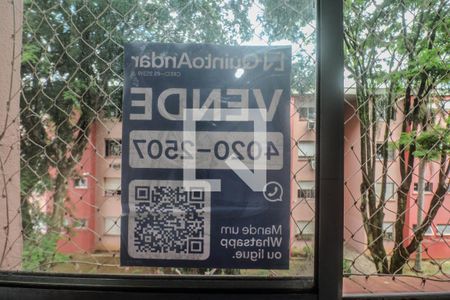 Plaquinha de apartamento à venda com 2 quartos, 52m² em Jardim Itu, Porto Alegre