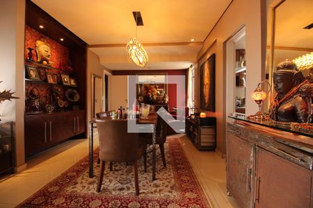 Sala de apartamento à venda com 4 quartos, 280m² em Lourdes, Belo Horizonte