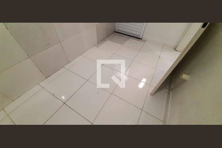 Quarto 1 de casa para alugar com 2 quartos, 48m² em Recanto das Rosas, Osasco