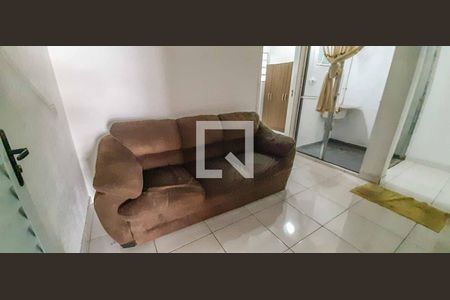 Sala de casa para alugar com 2 quartos, 48m² em Recanto das Rosas, Osasco