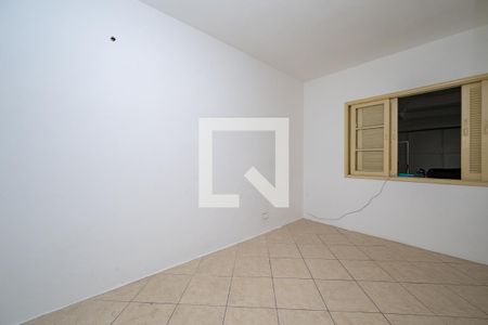 Quarto 2 de casa à venda com 3 quartos, 180m² em Vila Fachini, São Paulo