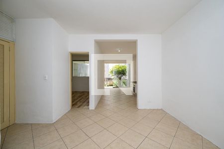 Sala de casa à venda com 3 quartos, 180m² em Vila Fachini, São Paulo