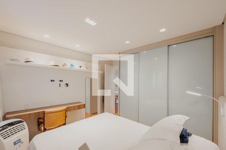 Quarto de apartamento à venda com 1 quarto, 57m² em Pinheiros, São Paulo