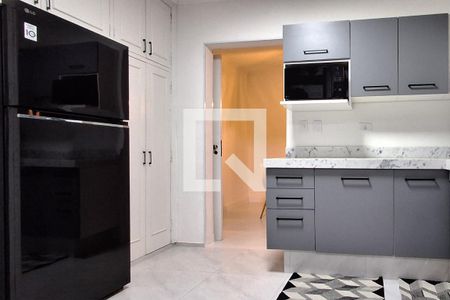 Cozinha de apartamento à venda com 4 quartos, 148m² em Vila Mariana, São Paulo