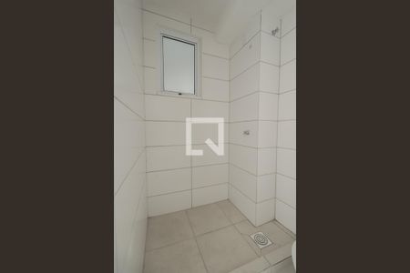 Banheiro de apartamento para alugar com 2 quartos, 64m² em Ideal, Novo Hamburgo