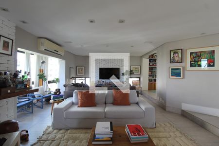 Sala de apartamento à venda com 3 quartos, 172m² em Indianópolis, São Paulo