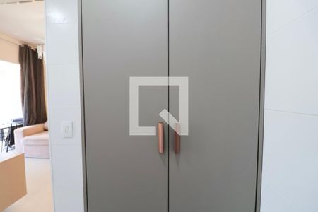 Área de Serviço de apartamento para alugar com 2 quartos, 90m² em Jardim Asturias, Guarujá
