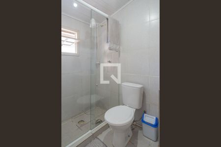 Banheiro de casa à venda com 7 quartos, 330m² em Aberta dos Morros, Porto Alegre