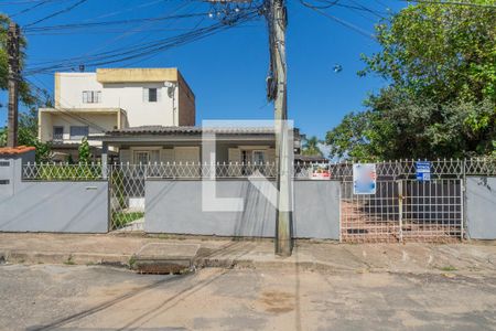 Fachada de casa à venda com 7 quartos, 330m² em Aberta dos Morros, Porto Alegre