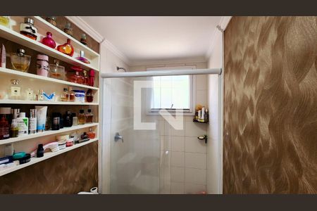Banheiro da Suíte de casa de condomínio à venda com 3 quartos, 240m² em Jardim Ermida I, Jundiaí