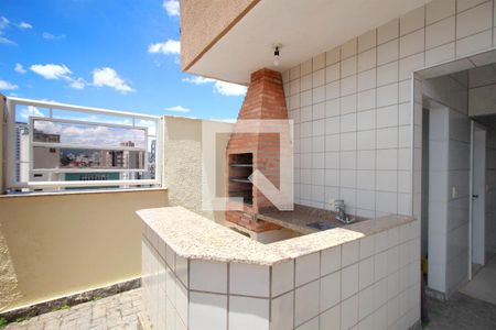 Cobertura de apartamento à venda com 3 quartos, 200m² em Alto Barroca, Belo Horizonte