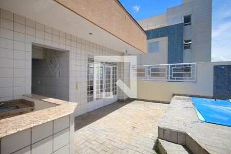Cobertura de apartamento à venda com 3 quartos, 200m² em Alto Barroca, Belo Horizonte