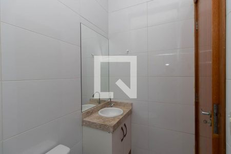 Banheiro de apartamento para alugar com 1 quarto, 21m² em Tucuruvi, São Paulo