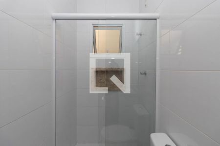 Banheiro de apartamento para alugar com 1 quarto, 21m² em Tucuruvi, São Paulo