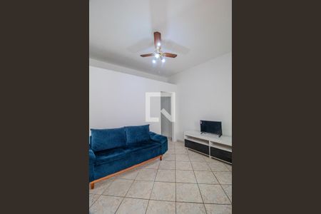 Sala de casa para alugar com 1 quarto, 40m² em Piedade, Rio de Janeiro