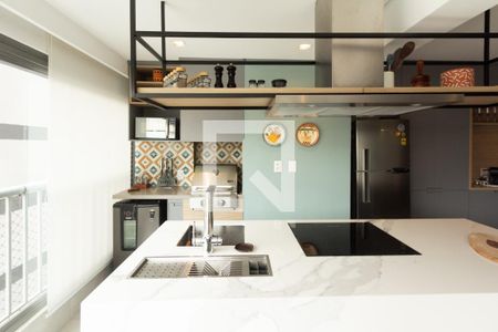Sala/Cozinha de apartamento à venda com 1 quarto, 77m² em Moema, São Paulo