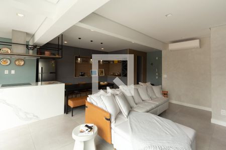 Sala/Cozinha de apartamento à venda com 1 quarto, 77m² em Moema, São Paulo