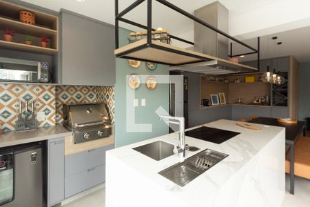 Sala/Cozinha de apartamento à venda com 1 quarto, 77m² em Moema, São Paulo