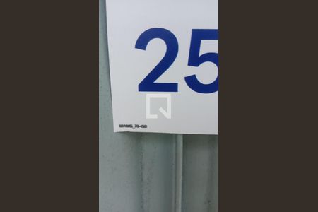 plaquinha instalada de casa à venda com 3 quartos, 360m² em Santa Ines, Belo Horizonte