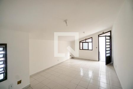 Quarto  de casa para alugar com 1 quarto, 110m² em Vila Nova Manchester, São Paulo