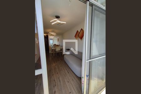 Sacada de apartamento à venda com 2 quartos, 58m² em Parque Bristol, São Paulo