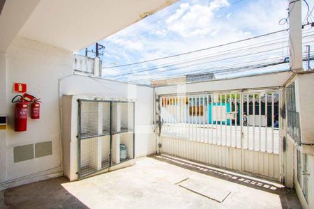 Garagem de apartamento para alugar com 2 quartos, 42m² em Jardim Irene, Santo André