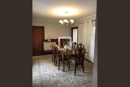 Casa de Condomínio à venda com 4 quartos, 310m² em Alphaville, Santana de Parnaíba