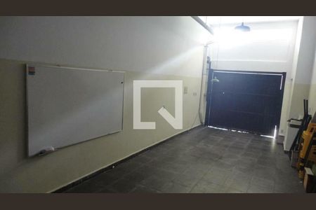 Casa à venda com 2 quartos, 155m² em Água Rasa, São Paulo