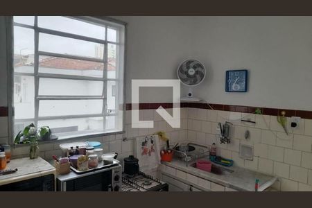 Casa à venda com 2 quartos, 155m² em Água Rasa, São Paulo