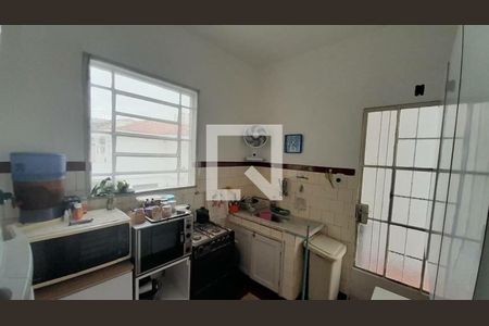 Casa à venda com 2 quartos, 155m² em Água Rasa, São Paulo