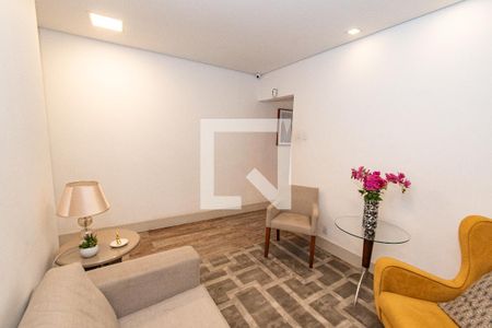 Sala de casa à venda com 6 quartos, 156m² em Ipiranga, São Paulo