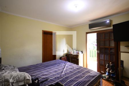 Casa à venda com 180m², 4 quartos e 10 vagasSuíte 3